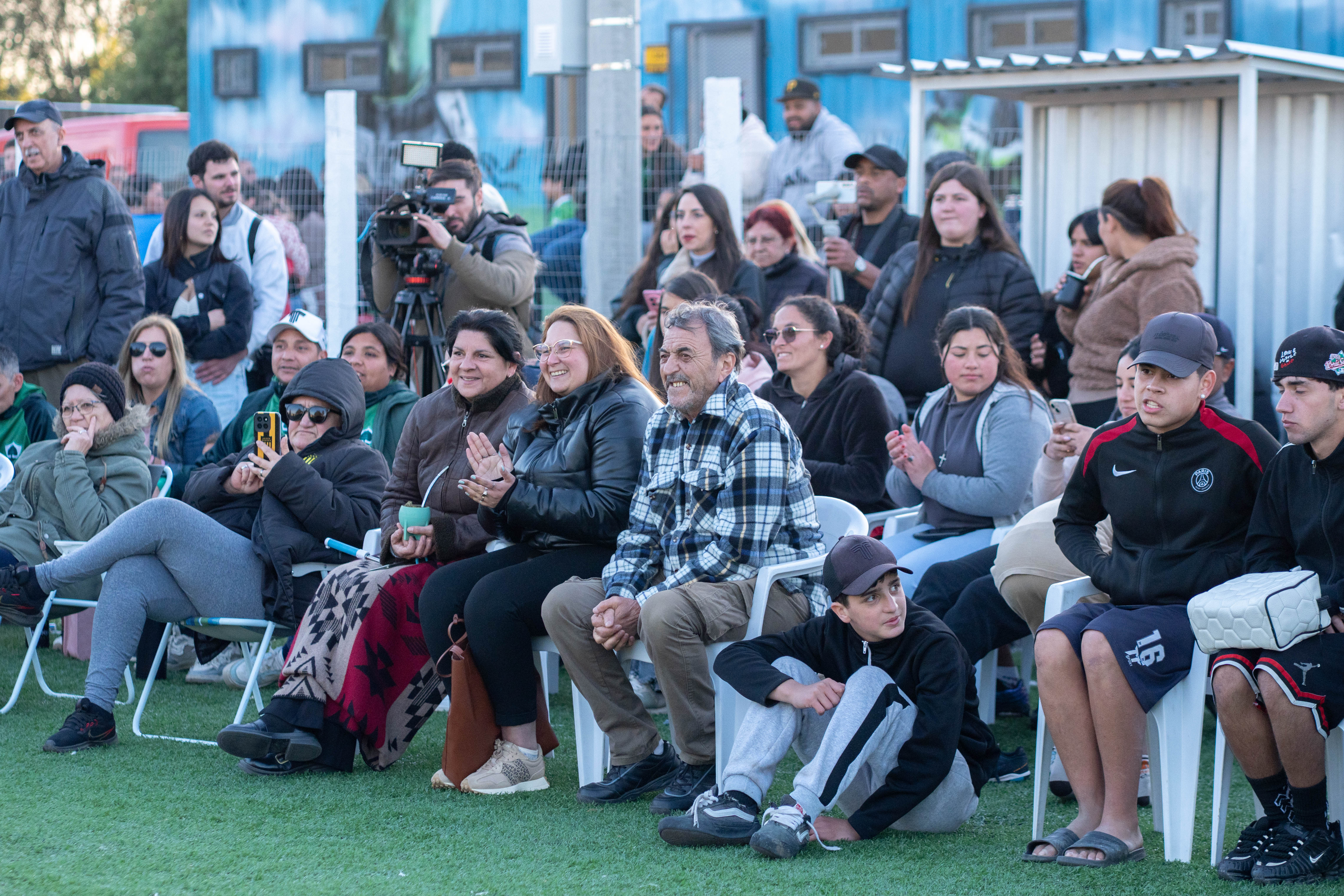 Inauguración cancha de pasto sintético y espacio multiuso en Municipio de Ciudad del Plata