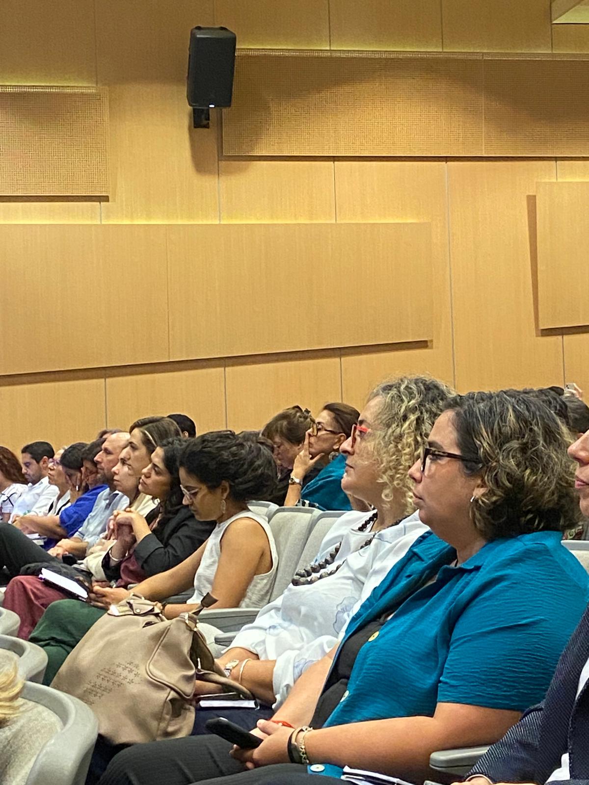 Público en presentación de informe Perfil de Género y Generaciones para Uruguay