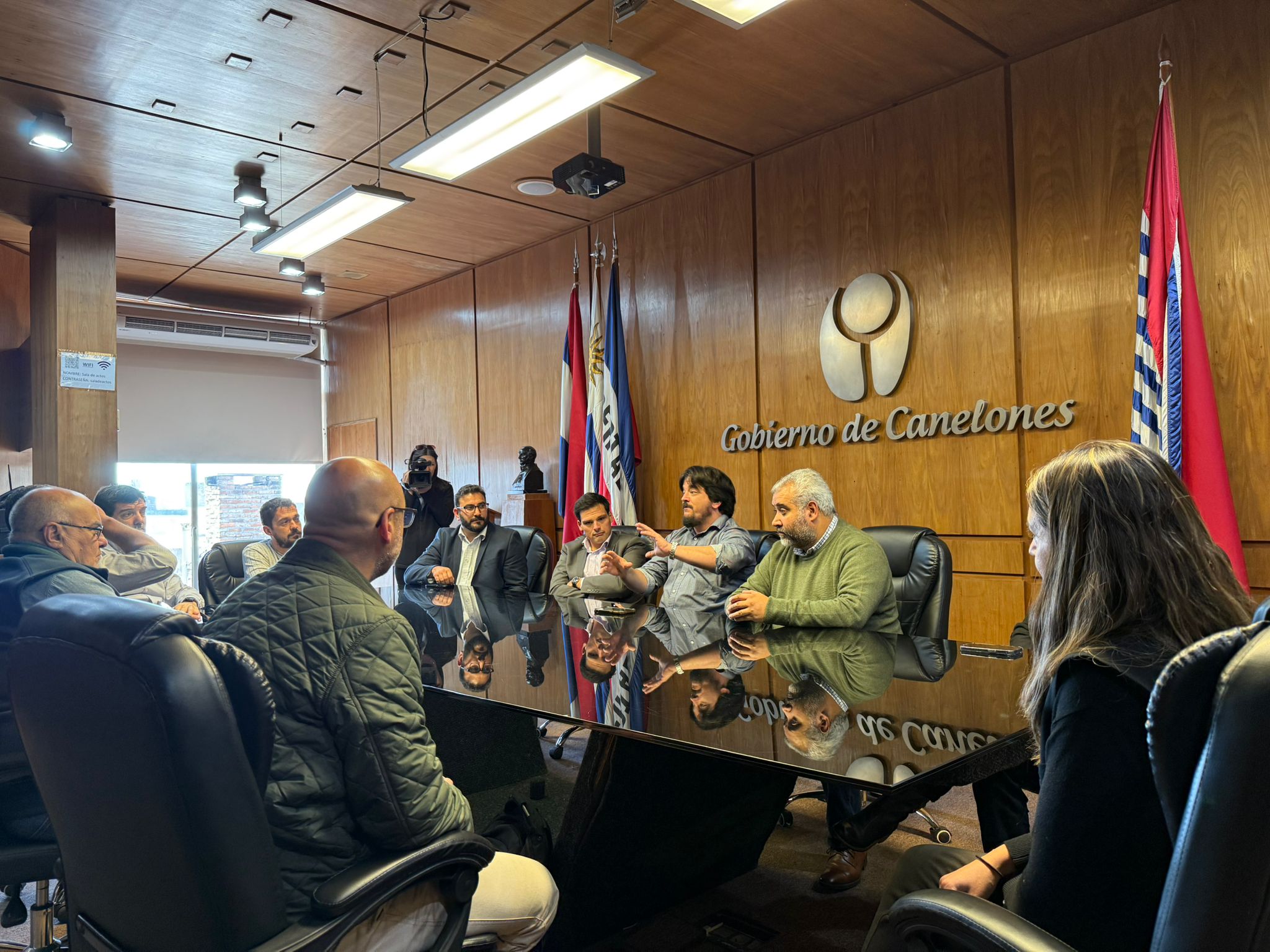 OPP y las intendencias de Canelones y Rivera, en sala de reuniones de la Intendencia de Canelones