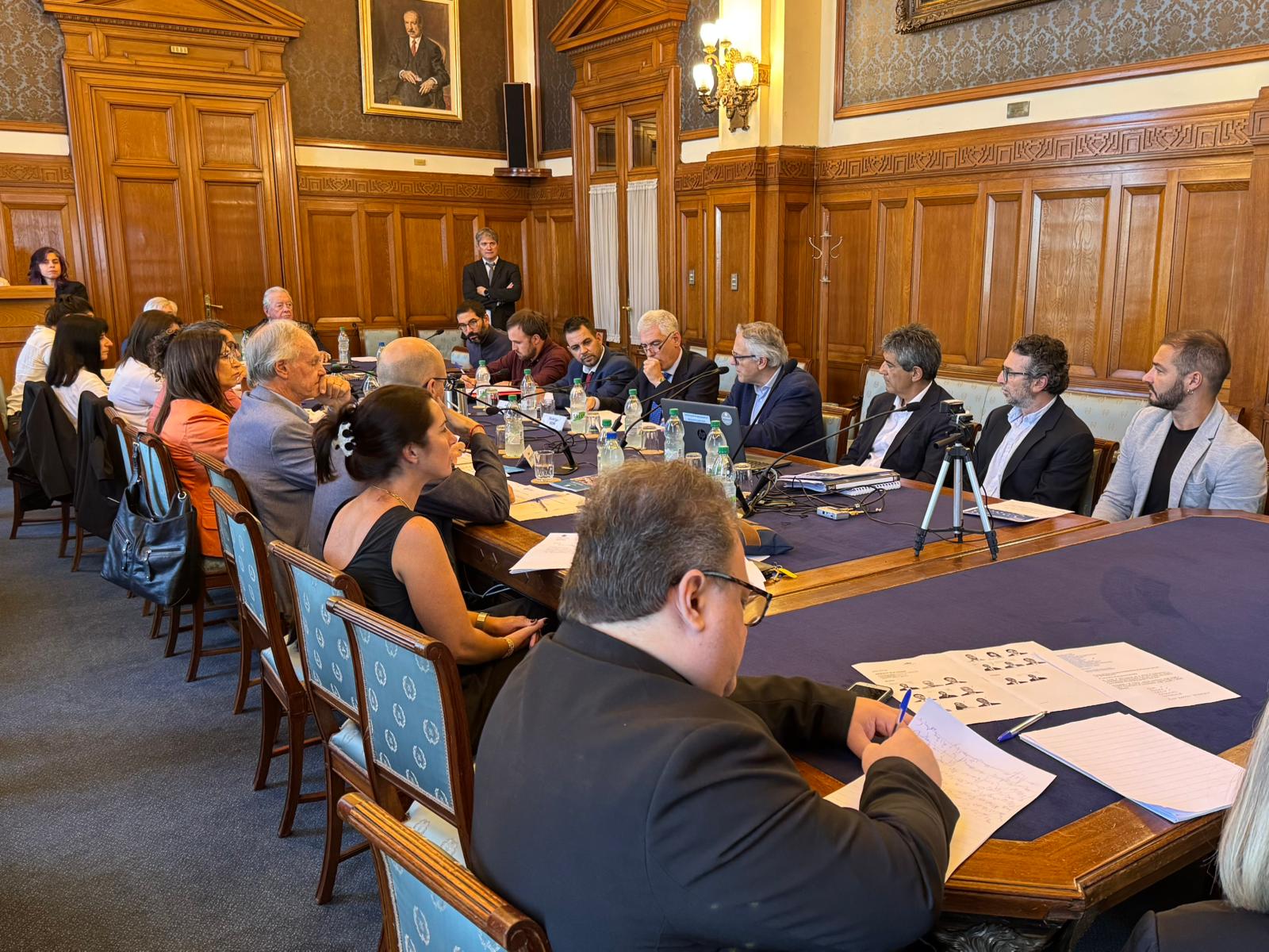 Comisión Especial de Futuros recibió a la OPP