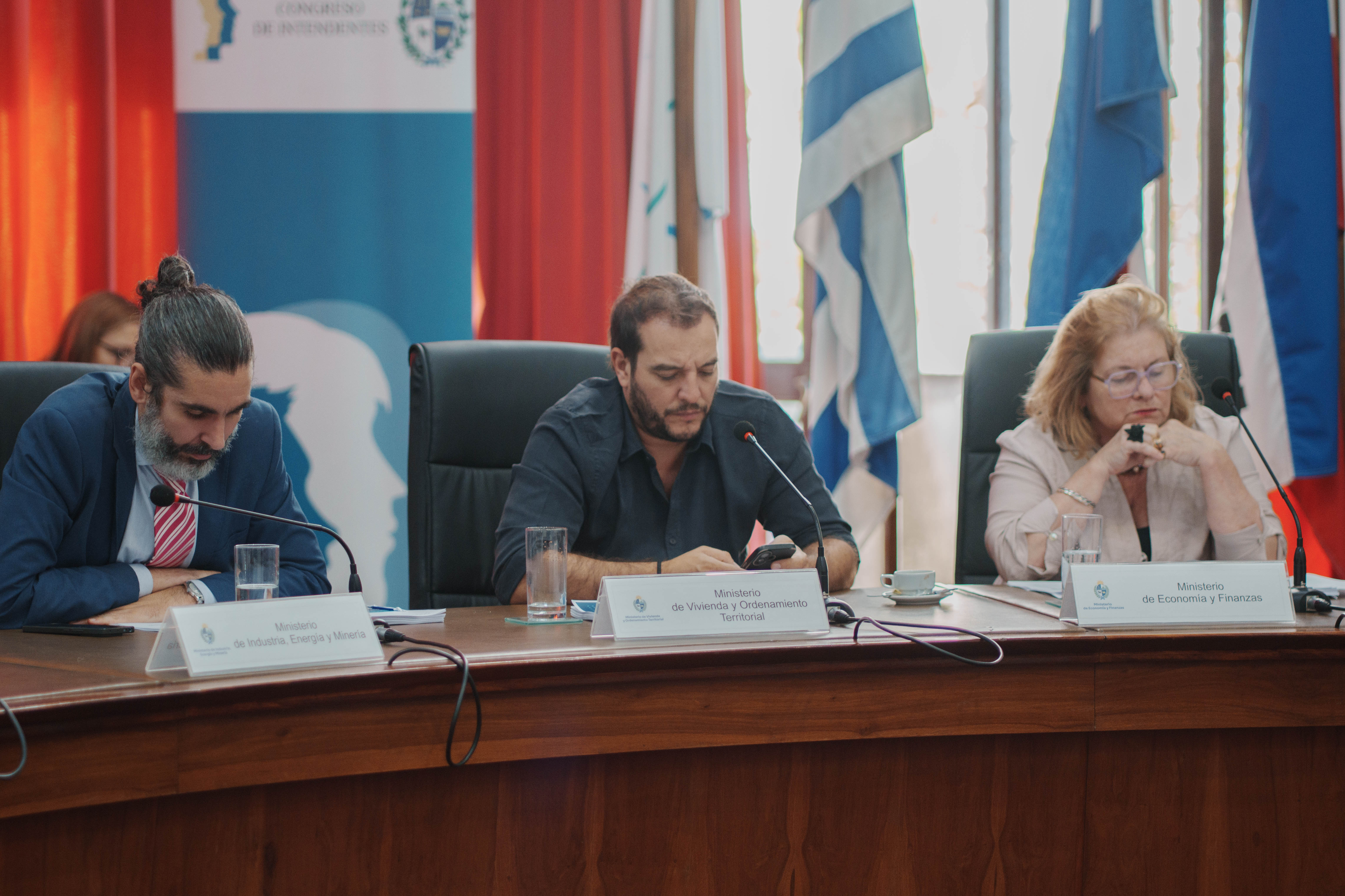  Comisión Sectorial de Descentralización