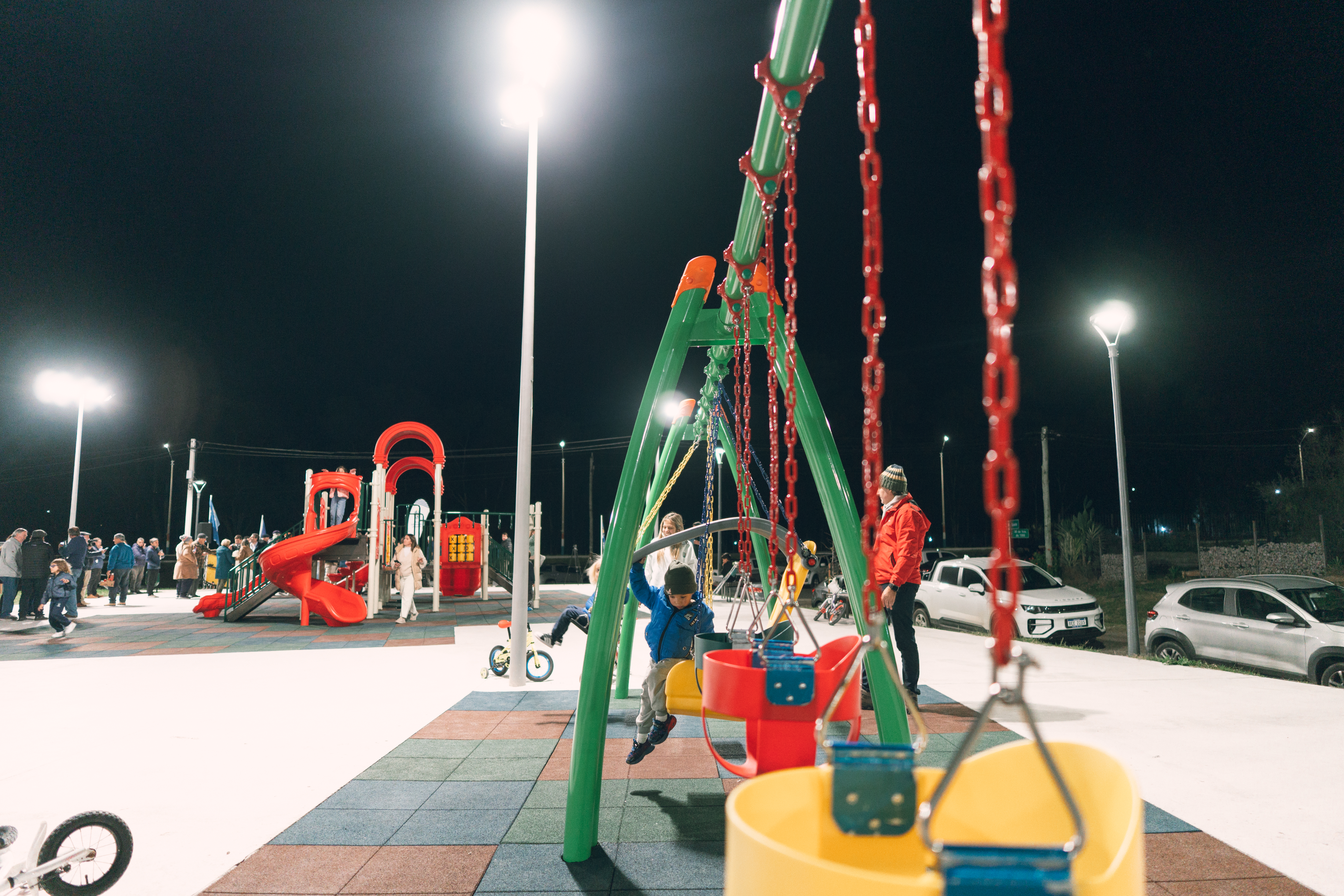Inauguración de nueva plaza en el barrio Parque de la Hispanidad, departamento de Durazno
