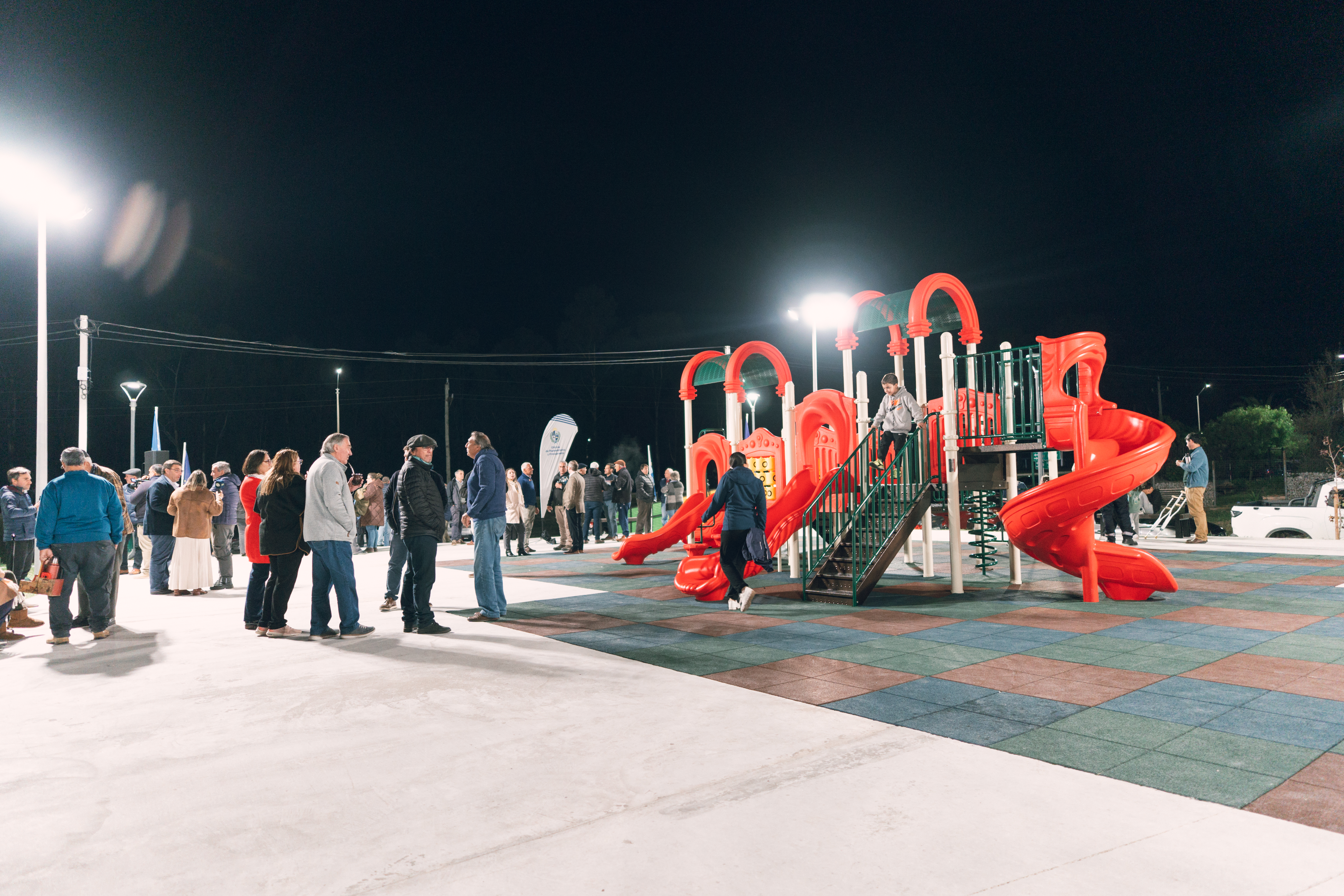 Inauguración de nueva plaza en el barrio Parque de la Hispanidad, departamento de Durazno